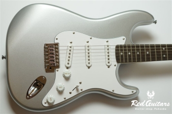 AFFINITY SERIES STRATOCASTER - Slick Silver